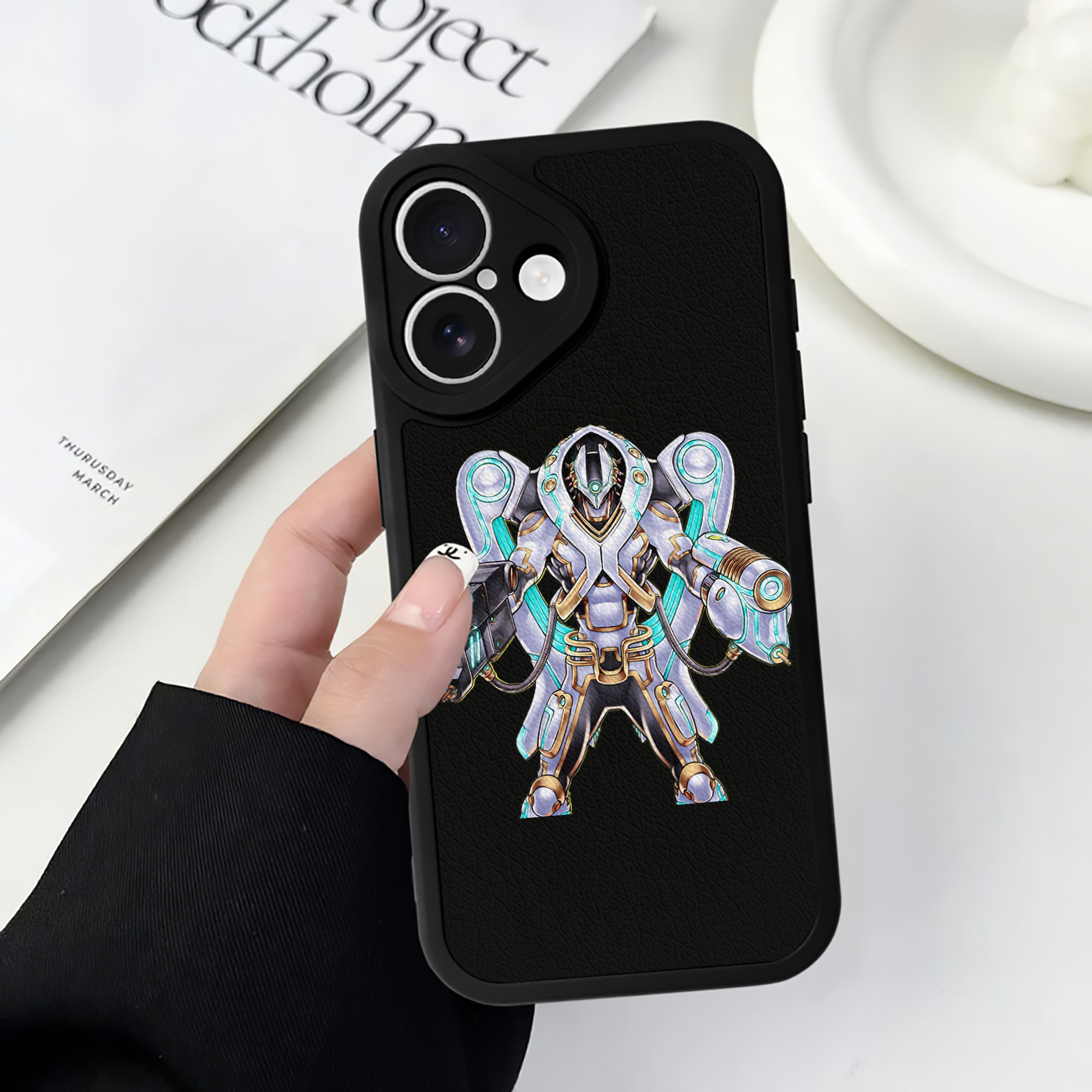 （画像用） 遊☆戯☆王 Yu-Gi-Oh! 【iPhone 16シリーズ対応】シリコンスマホケース（レザー調） 材質：シリコン